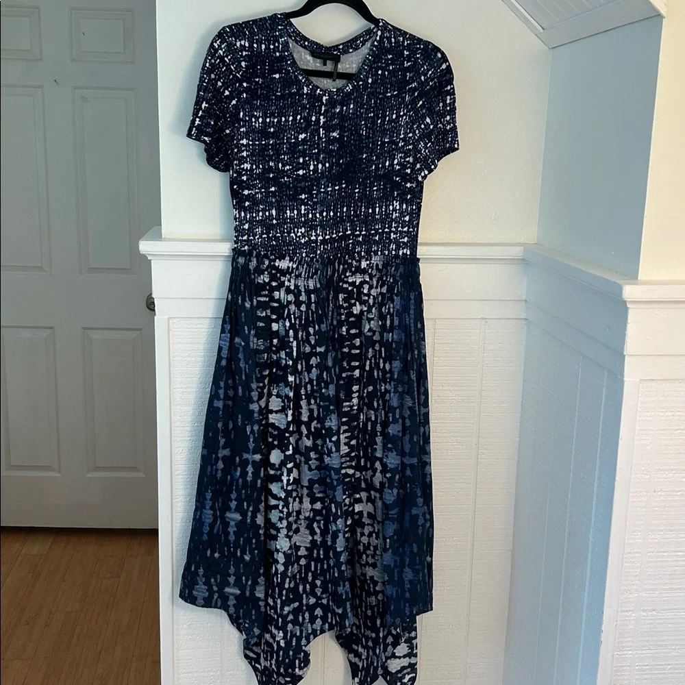 Donna Karan excellent size